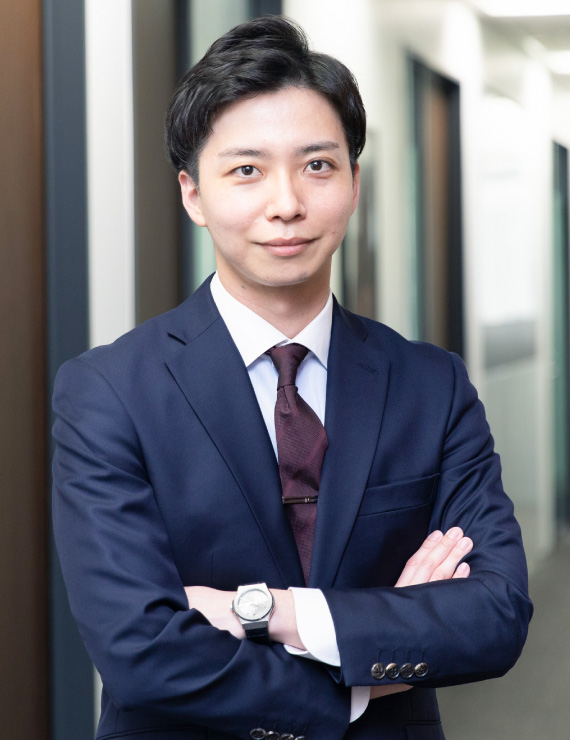 代表弁護士　深井 辰也